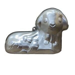 Vintage 2 Piece Easter Heavy Cast Aluminum Sheep Lamb 3-D Baking Cake Mold